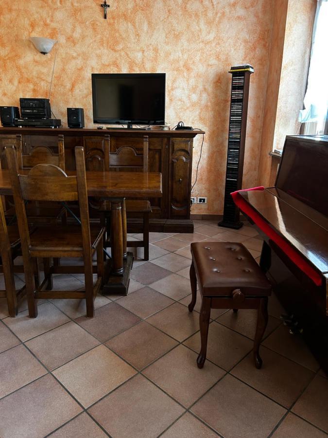 Belvedere LangheSpicchio Di Langa - Casa Indipendente Tra Le Vigne E Le Alpi别墅 外观 照片